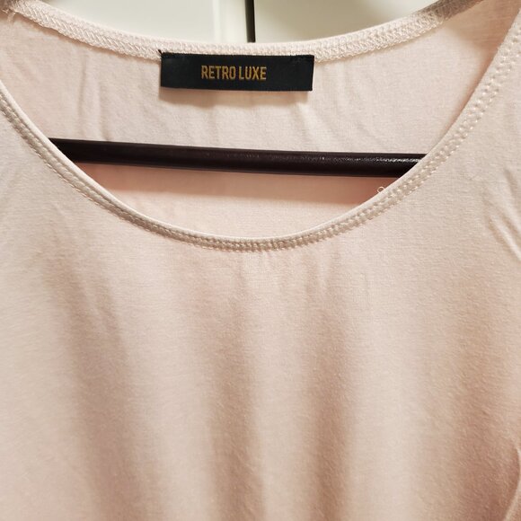 Retro Luxe Sz.S Ladies cold shoulder top 🇨🇦 made - Picture 2 of 5